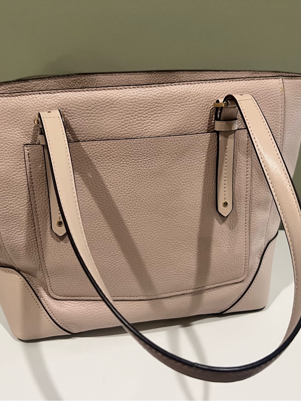 Michael Kors Pale Pink Pebbled Leather Tote with Gold Hardware - Picture 7 of 9